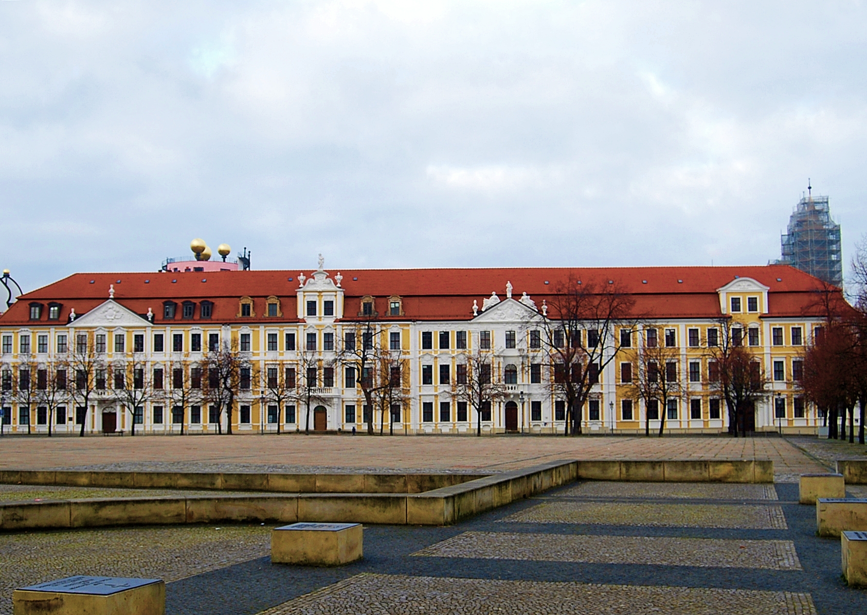 Gebäude des Landtags von Sachsen-Anhalt am Domplatz in Magdeburg.