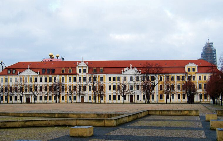 Gebäude des Landtags von Sachsen-Anhalt am Domplatz in Magdeburg