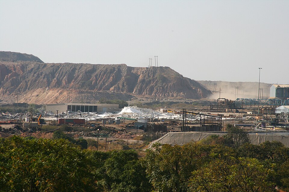 Blick in die Nchanga-Kupfermine nahe Chingola in Sambia.